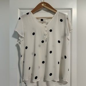 White black polka dot top